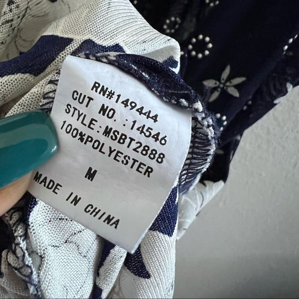 Ember Raised Painted Floral Navy Semi Sheer Secretary Tie Bow Top Blouse Shirt M - Picture 9 of 9